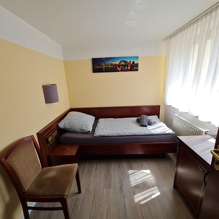 Hotel Goldener Loewe Zeulenroda-Triebes Ngoại thất bức ảnh