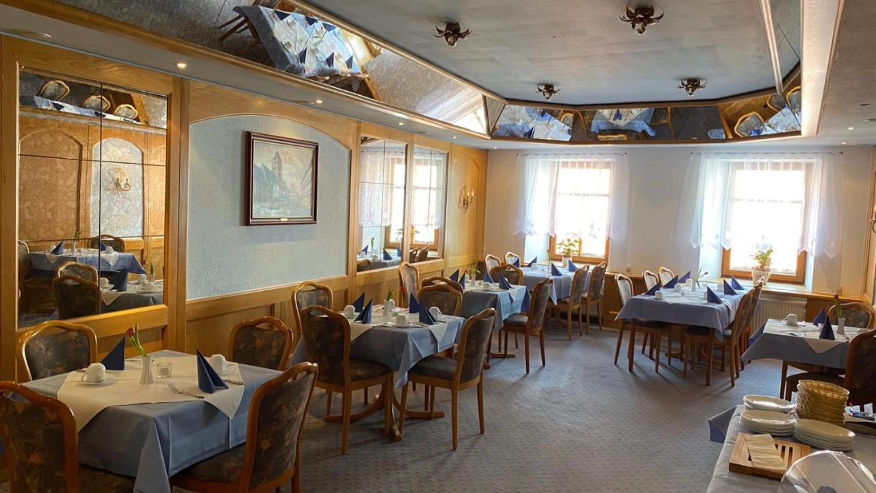 Hotel Goldener Loewe Zeulenroda-Triebes Ngoại thất bức ảnh